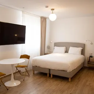 Les Rebelles Otel