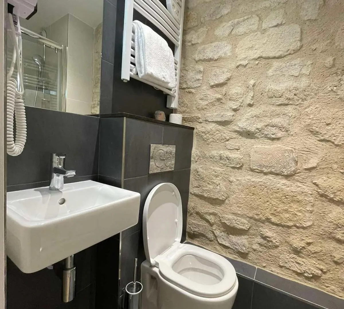 פריז Hotel De La Herse D'Or